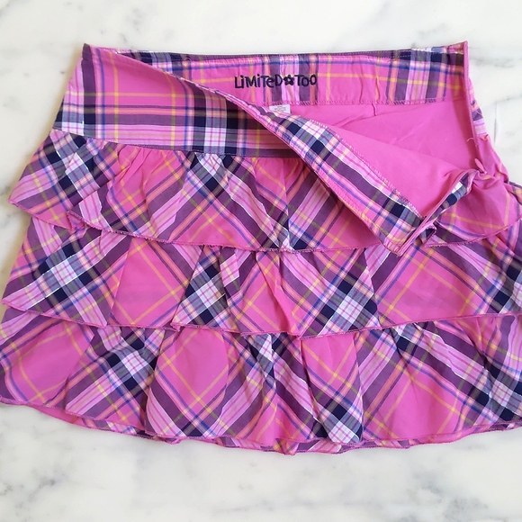 NWOT. Limited Too Multi Color Plaid Skirt/Skorts with ruffles and sparkling. - Picture 3 of 4